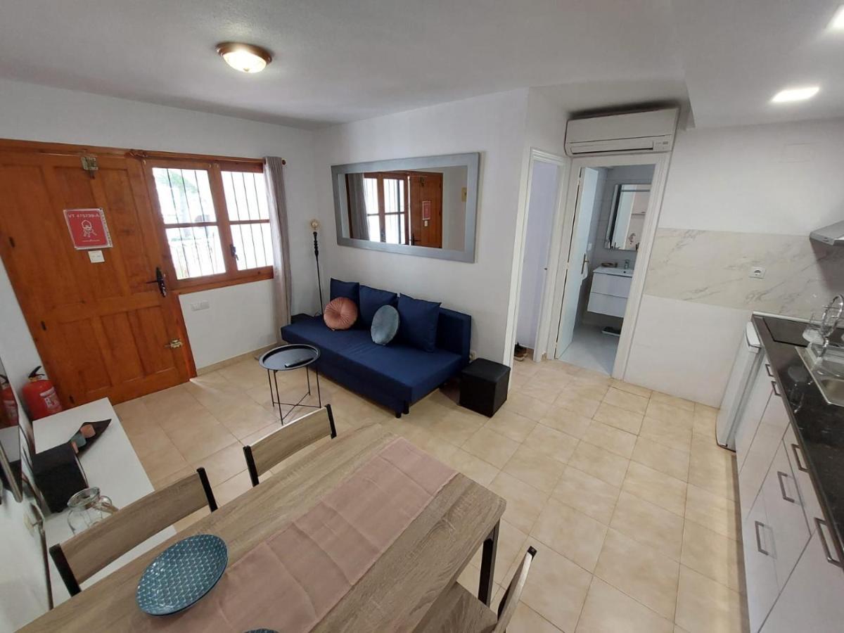 Apartament Casa Del Gato Rojo , Communal Swimming Pool , Terrace With Barbecue Torrevieja Extérieur photo