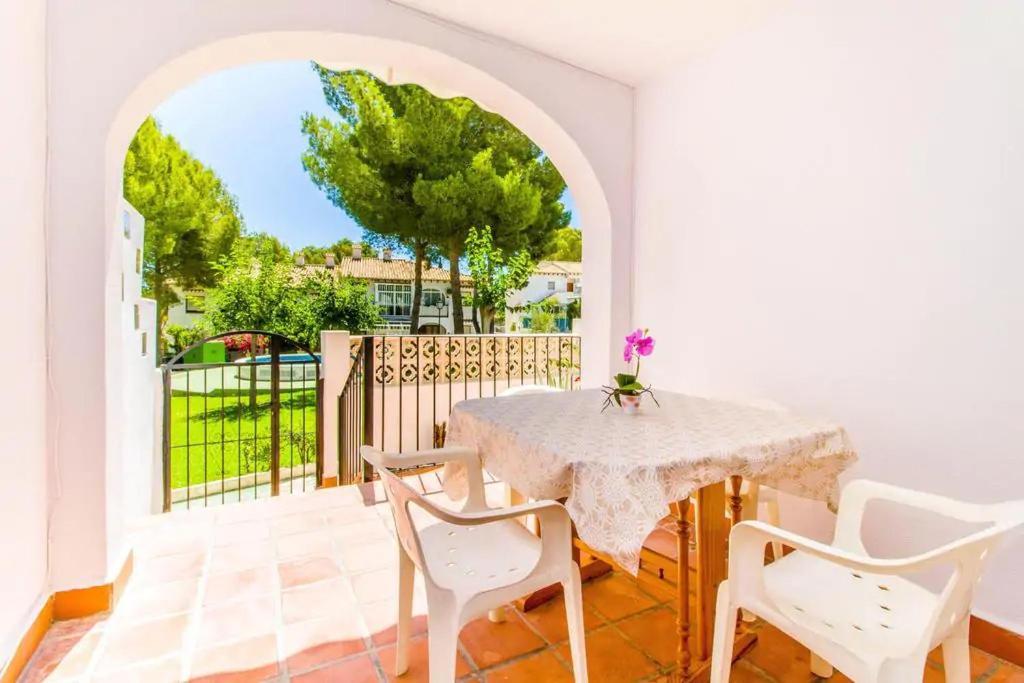 Apartament Casa Del Gato Rojo , Communal Swimming Pool , Terrace With Barbecue Torrevieja Extérieur photo